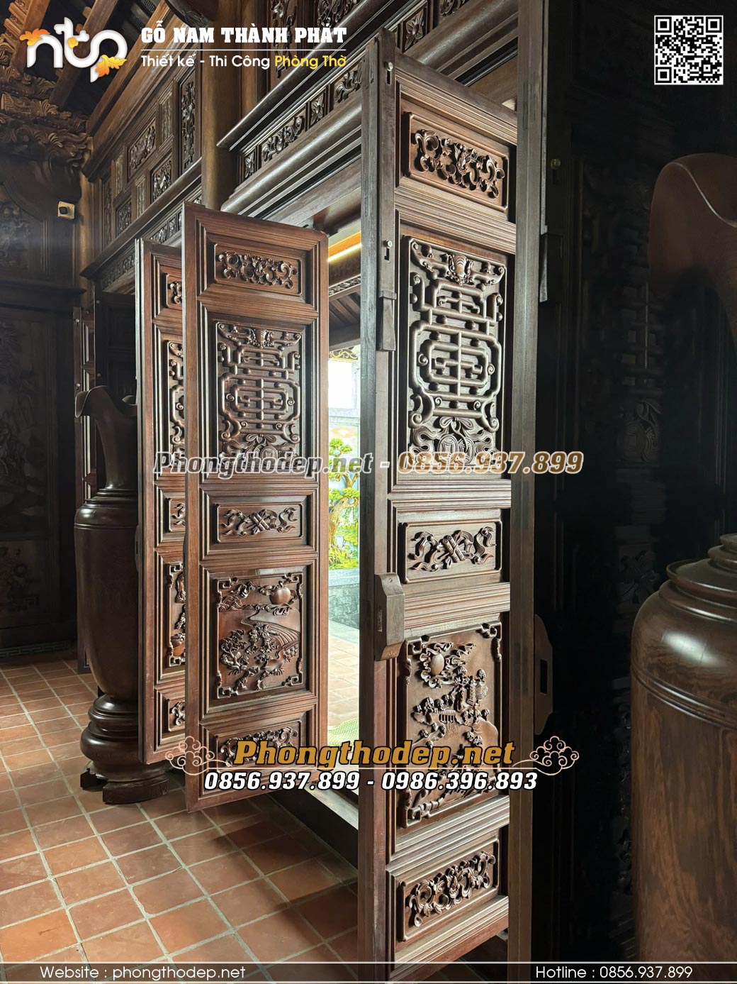 Cửa bức bàn kết hợp cửa sổ chữ thọ giúp tăng tính thẩm mỹ cho cả công trình